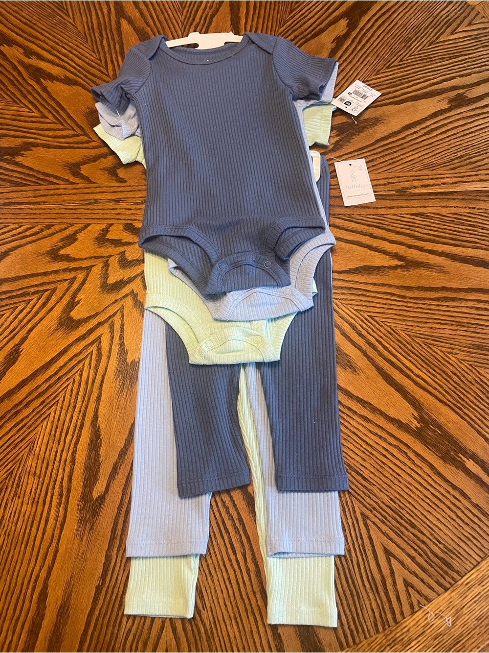 NWT infants Lullaby Lane Ribbed Short-Sleeve One-Piece & Pant Set Size 12 Month